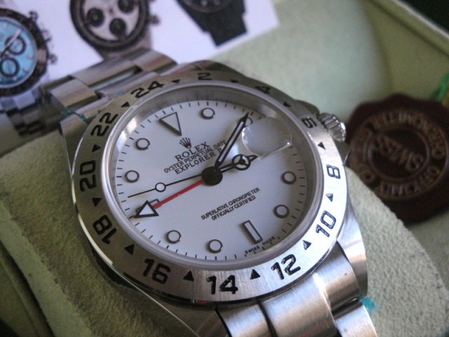Rolex replica explorer II classic white dial